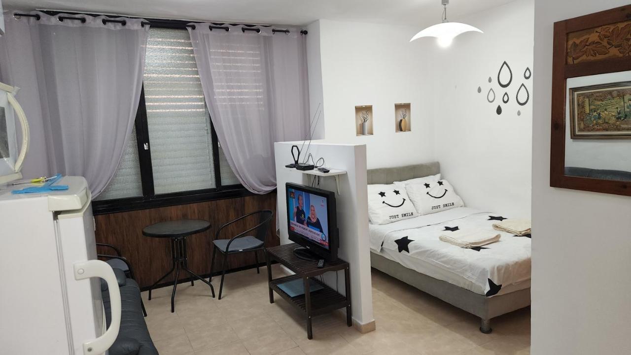 יחידת דיור Appartement Risjon Letsion Buitenkant foto
